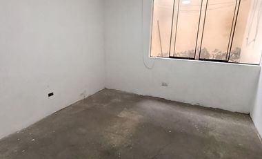CASA EN VENTA  2 PISOS