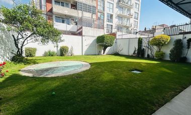AMPLIA CASA EN VENTA. UNA OPORT DE INVERSIÓN: DOS CASAS EN UNA.
