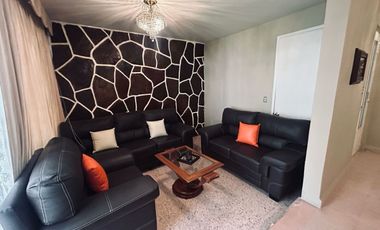 AMPLIA CASA EN VENTA. UNA OPORT DE INVERSIÓN: DOS CASAS EN UNA.
