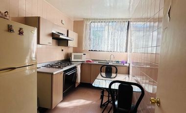 AMPLIA CASA EN VENTA. UNA OPORT DE INVERSIÓN: DOS CASAS EN UNA.