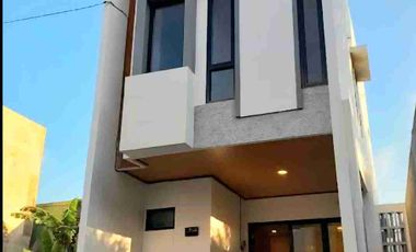 Rumah 2 Lantai Dekat Toll Kukusan3, UI, Stasiun Depok Baru, Cocok Utk Hunian atau Disewakan