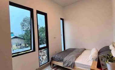 Rumah 2 Lantai Dekat Toll Kukusan3, UI, Stasiun Depok Baru, Cocok Utk Hunian atau Disewakan