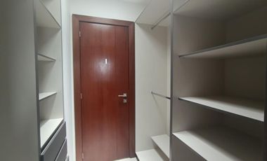 VENDO PENTHOUSE EXCLUSIVO CON HERMOSA VISTA EN CUMBAYA - TUMBACO
