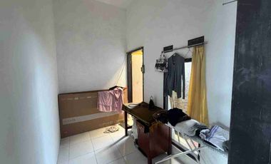 rumah  2 lantai sudah renovasi lokasi Riung Bandung