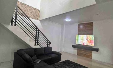 rumah  2 lantai sudah renovasi lokasi Riung Bandung