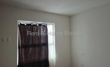 Departamento en Renta de Dos Recámaras en Pórtika Iztacalco, Agrícola Pantitlán, Iztacalco #26-2584 AVC