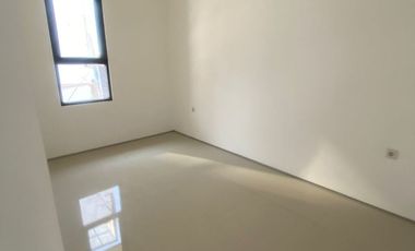 Jual Rumah Baru 2 Lantai di Regol Sayap BKR Bandung - Dekat PT Inti & Moh Toha