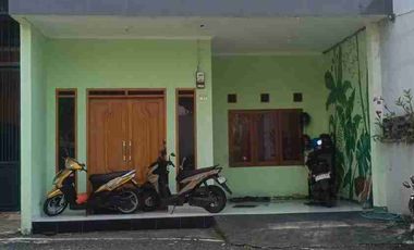 rumah 2 lantai siap huni dekat fasum di cisaranten Arcamanik Bandung