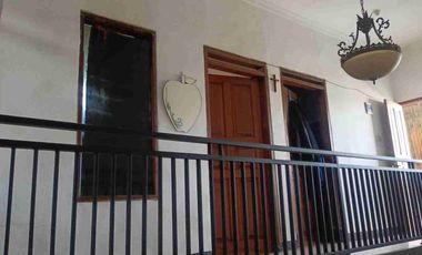 rumah 2 lantai siap huni dekat fasum di cisaranten Arcamanik Bandung
