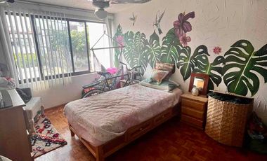 Renta de casa en fraccionamiento cerrado con 3 recámaras y  jardín