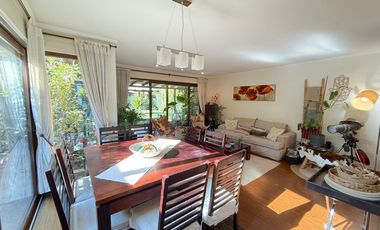 Casa en Venta, Umbral de Chicureo, 4 dormit.+servicio+piscinas+4 estacionamientos