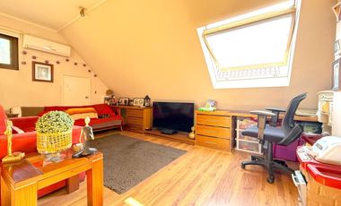 Casa en Venta, Umbral de Chicureo, 4 dormit.+servicio+piscinas+4 estacionamientos