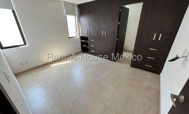 Zibatá Casa funcional con estudio y excelente ubicación en renta Bpa1887