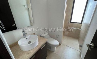 Zibatá Casa funcional con estudio y excelente ubicación en renta Bpa1887