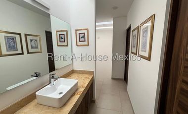 Zibatá Casa amueblada con home office y jardín en renta Bpa2420