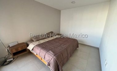 Zibatá Casa amueblada con home office y jardín en renta Bpa2420