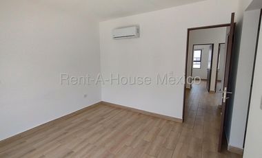 Zibatá Casa en renta en Áurea con alberca y gimnasio Bpa2681