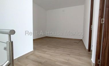 Zibatá Casa en renta en Áurea con alberca y gimnasio Bpa2681