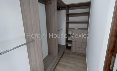 Zibatá Casa en renta en Áurea con alberca y gimnasio Bpa2681