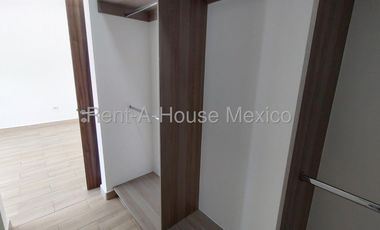 Zibatá Casa en renta en Áurea con alberca y gimnasio Bpa2681