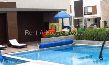 Zibatá Casa en renta en Áurea con alberca y gimnasio Bpa2681