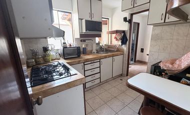 Departamento en Primer Piso con salida a Parque Santiago de Surco