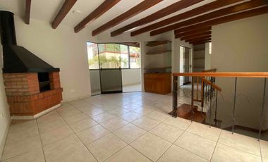 Se Vende Exclusivo Dúplex en Chacarilla del Estanque – Surco