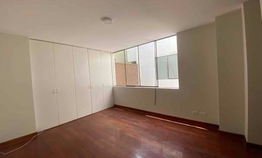 Se Vende Exclusivo Dúplex en Chacarilla del Estanque – Surco