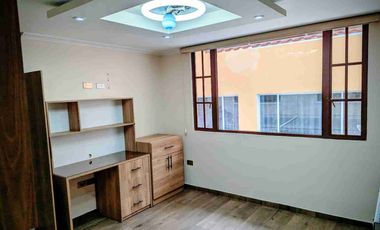 Casa en conjunto habitacional.