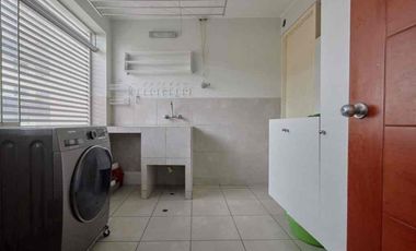 Venta de Exclusivo Flat en Chacarilla – Frente a Parque