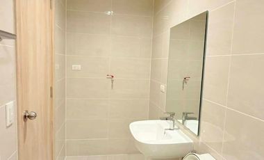 For Sale Studio w/ Parking | Orean Place Vertis North Quezon City | Ayala Condo