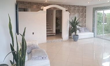 HERMOSA CASA VENTA O ARRIENDO. SECTOR EL SOL QUILPUÉ. 4D/4B
