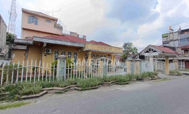 RUMAH MEWAH LAMA DITENGAH KOTA, KOKOH PONDASI SIAP UNTUK 3 LANTAI