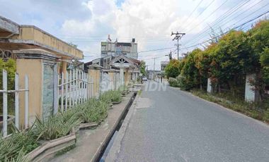 RUMAH MEWAH LAMA DITENGAH KOTA, KOKOH PONDASI SIAP UNTUK 3 LANTAI