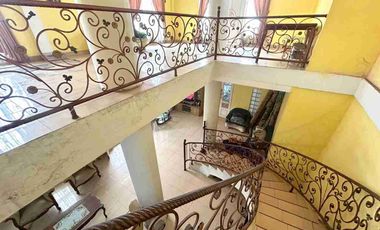 RUMAH MEWAH LAMA DITENGAH KOTA, KOKOH PONDASI SIAP UNTUK 3 LANTAI