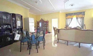 RUMAH MEWAH LAMA DITENGAH KOTA, KOKOH PONDASI SIAP UNTUK 3 LANTAI