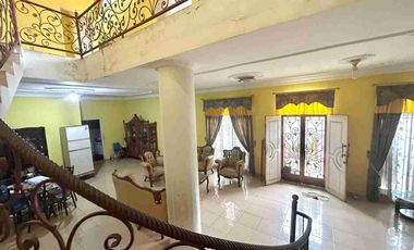 RUMAH MEWAH LAMA DITENGAH KOTA, KOKOH PONDASI SIAP UNTUK 3 LANTAI