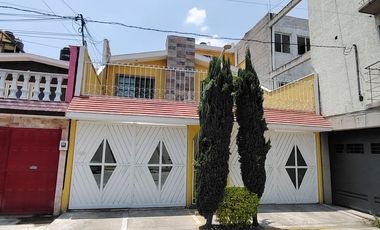 VENTA DE CASA EN LA COL. PRADOS DE ARAGON
