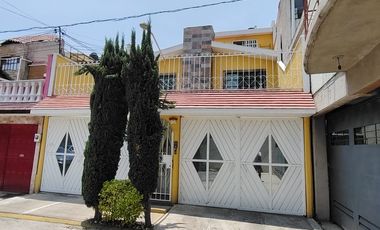 VENTA DE CASA EN LA COL. PRADOS DE ARAGON