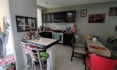 VENTA DE CASA EN LA COL. PRADOS DE ARAGON