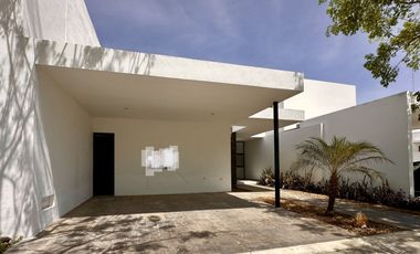 CHOLUL EN RENTA CASA DE UN PISO EN PRIVADA CON AMENIDADES.