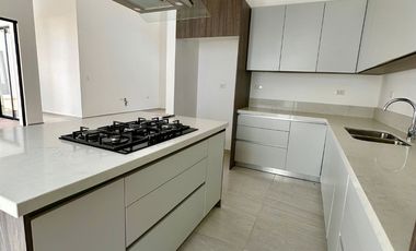 CHOLUL EN RENTA CASA DE UN PISO EN PRIVADA CON AMENIDADES.
