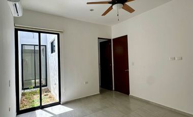 CHOLUL EN RENTA CASA DE UN PISO EN PRIVADA CON AMENIDADES.