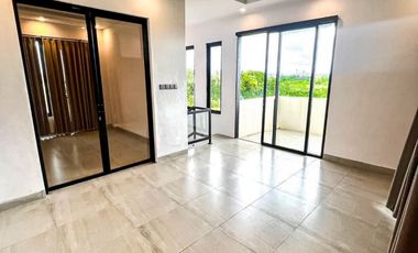 FOR SALE VILLA BRAND NEW FULL FURNISHED WITH LARGE SWIMMING POOL AT PERERENAN
