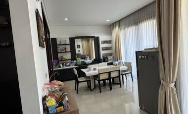 Dijual Rumah Minimalis Modern 4 Lantai Hook di Setraduta