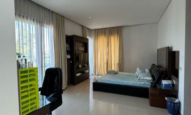 Dijual Rumah Minimalis Modern 4 Lantai Hook di Setraduta