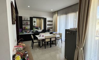 Dijual Rumah Minimalis Modern 4 Lantai Hook di Setraduta