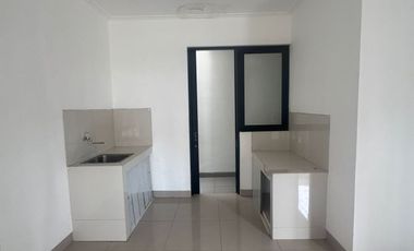 Disewakan Murah !!! Rumah Milenial PIK 2 6x10 Kosongan Siap Huni. Jakarta Utara
