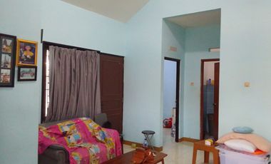 Disewakan cepat Mumer Rumah Hook full renov di Cluster Harapan Mulya Harapan Indah Bekasi