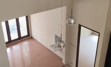 Dijual Rumah Siap Huni di Kendangsari, dekat UBAYA & Rungkut Industri